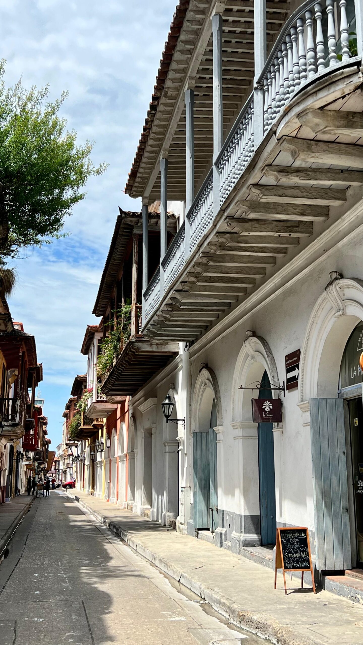 CARTAGENA AND THE CARIBBEAN BEACHES